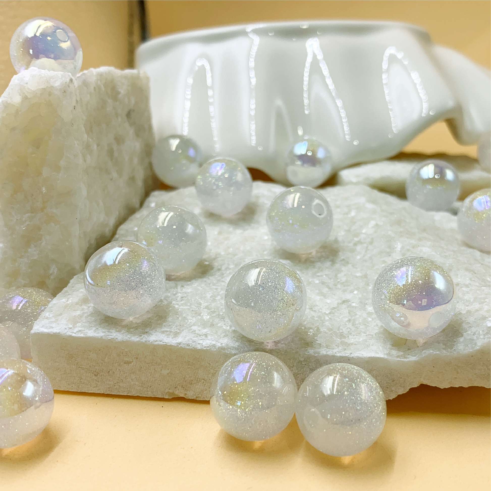 Acrylic Beads K