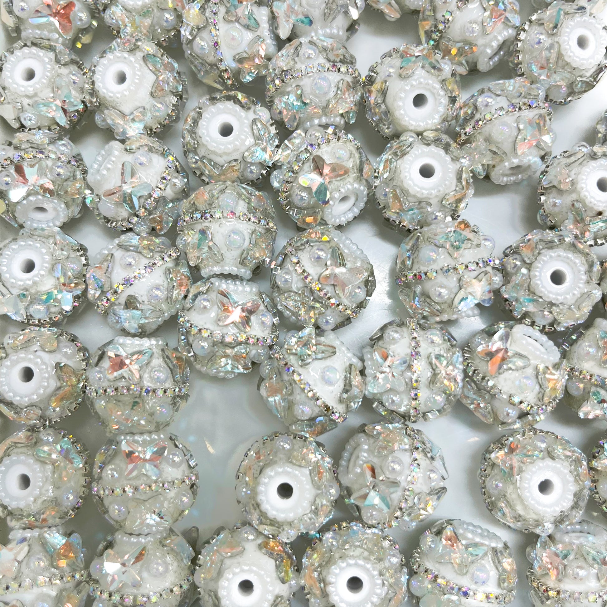 FB016